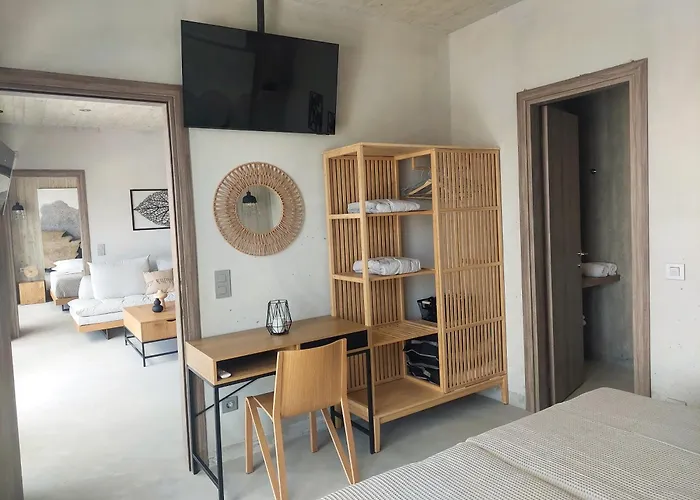 Marnos Luxury Villas