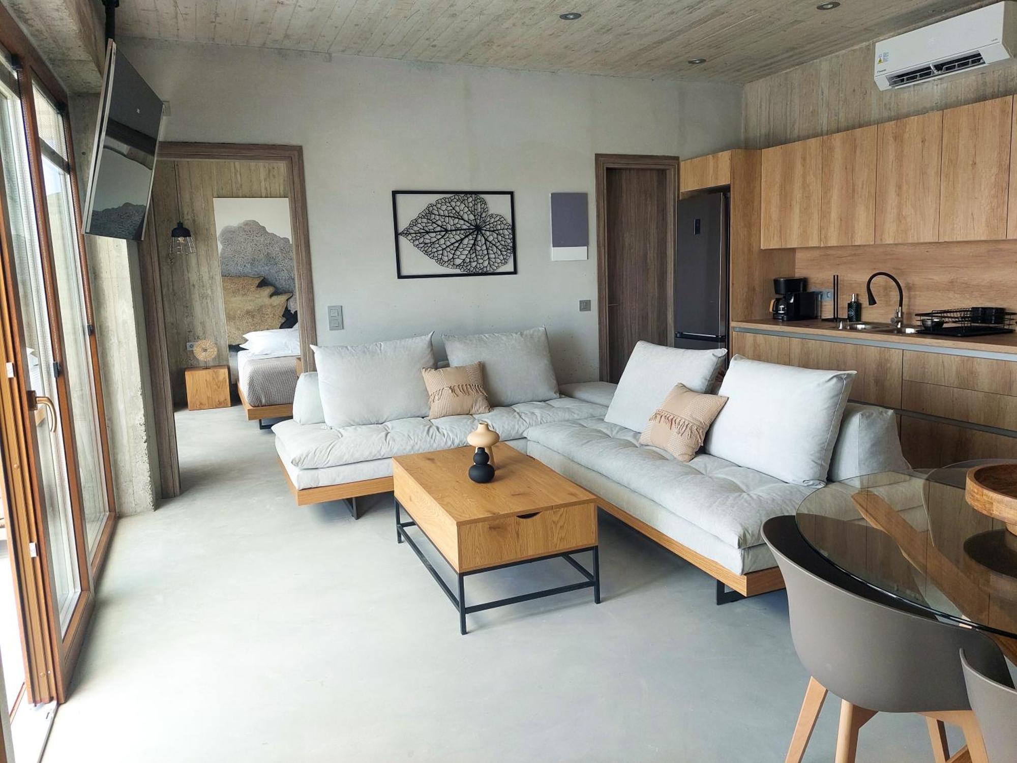 Marnos Luxury Vila