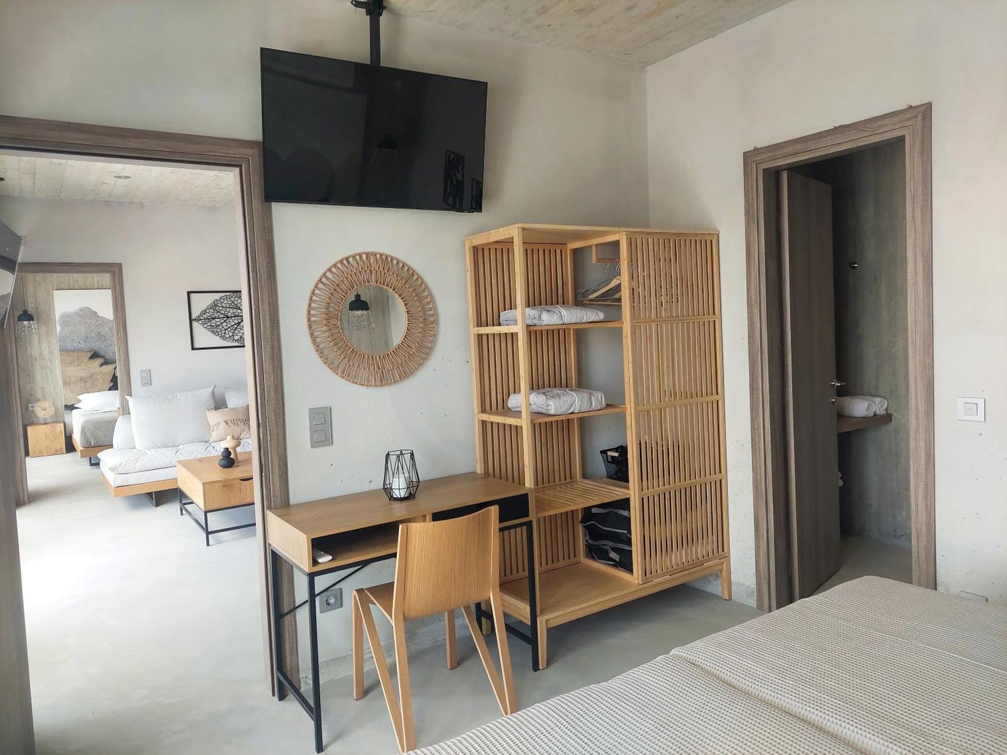 Marnos Luxury Kamilárion