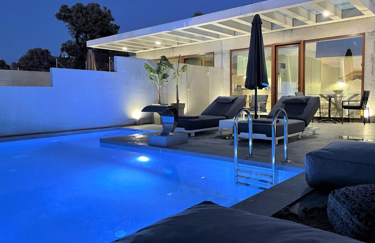 Marnos Luxury * Kamilari