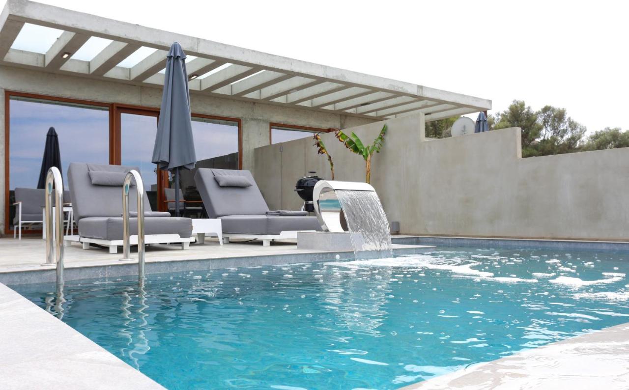 Marnos Luxury Kamilari