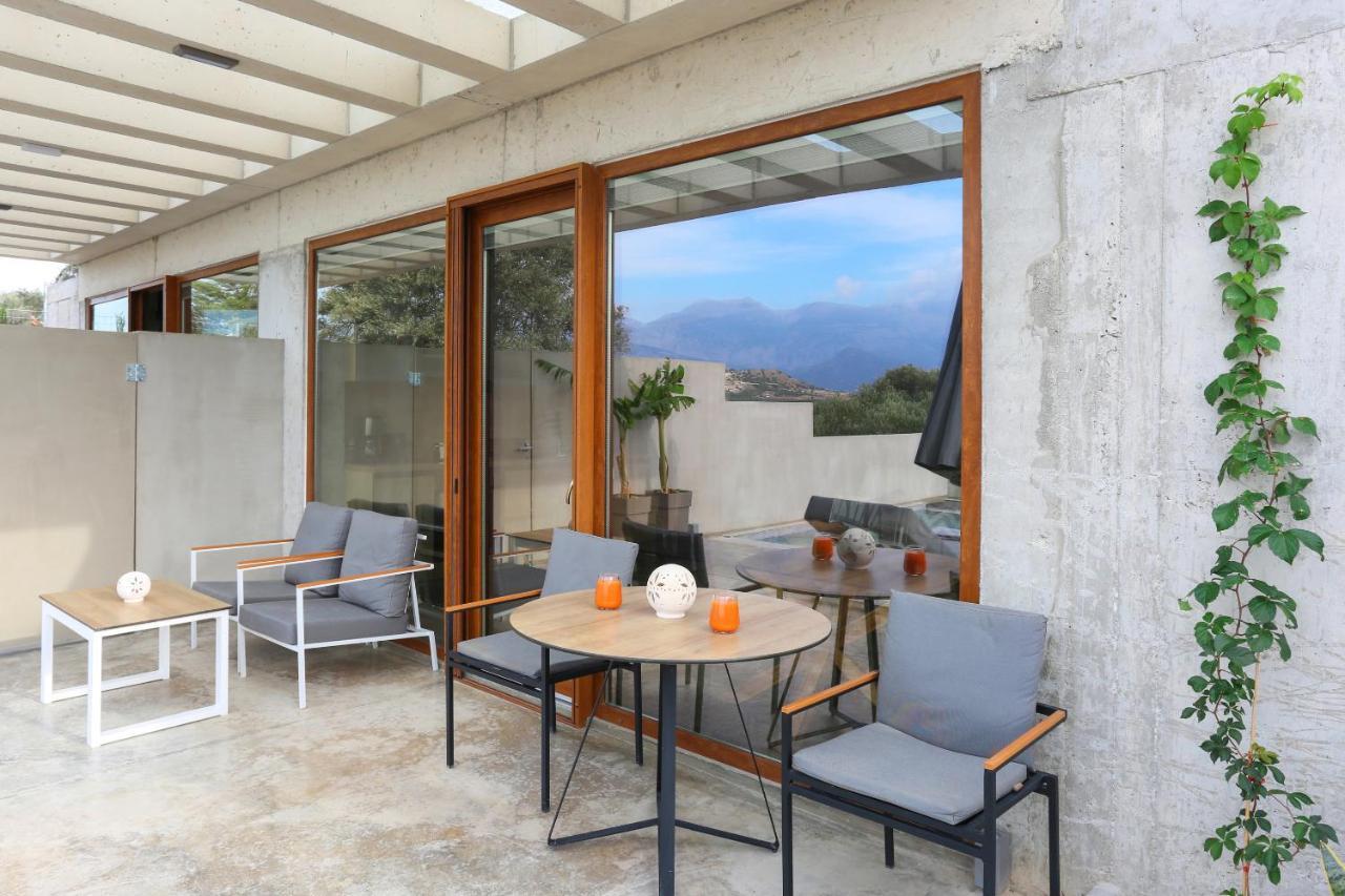 Villa Marnos Luxury